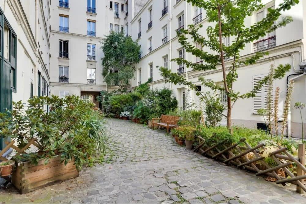 Renovated 2bd Next To Jardins Du Luxembourg Appartement Parijs